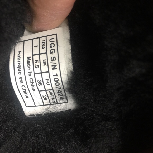 UGG Bailey Button Bling Shimmer 1007424 Size 7 - Picture 7 of 9